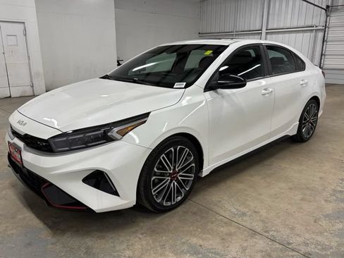 Used 2023 Kia Forte GT w/ GT2 Package FWD image 3