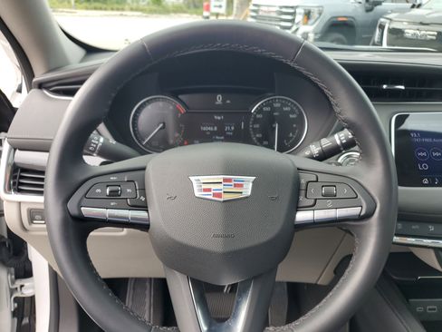 Used 2023 Cadillac XT4 Premium Luxury w/ Driver Assist Package image 23