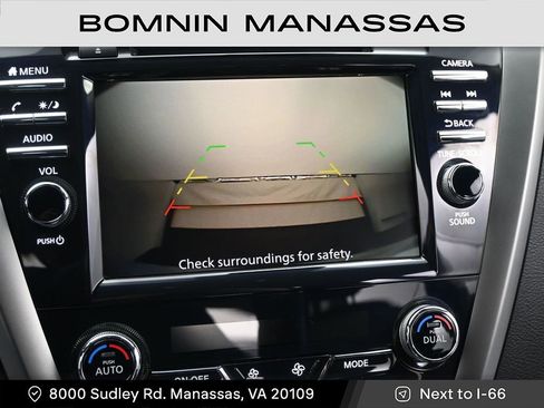 Used 2023 Nissan Murano SV w/ SV Midnight Edition Package image 17