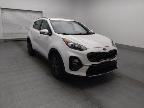 Used 2020 Kia Sportage S FWD image 13