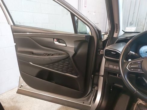 Used 2022 Hyundai Santa Fe SEL w/ Convenience + Premium Package AWD/4WD image 27