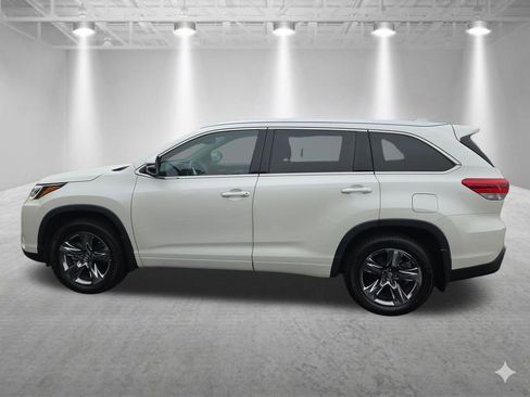 Used 2019 Toyota Highlander Limited Platinum AWD/4WD image 6