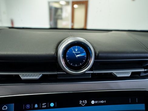 Used 2023 Maserati Grecale Modena image 44