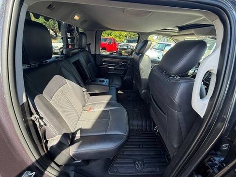 Used 2018 RAM 3500 Laramie w/ Protection Group AWD/4WD image 32