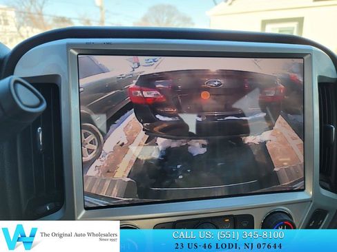 Used 2015 Chevrolet Silverado 2500 LT w/ LT Convenience Package image 20