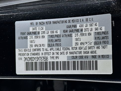 Used 2025 MAZDA CX-30 AWD 2.5 S w/ Preferred Package image 12