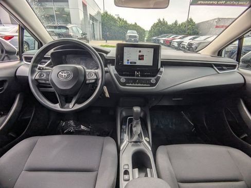 Used 2024 Toyota Corolla LE FWD image 16