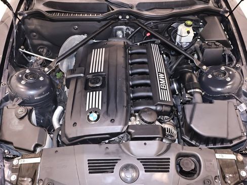 Used 2007 BMW Z4 3.0i RWD image 31