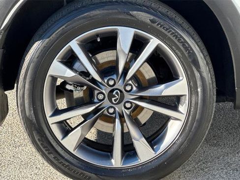 Certified 2023 INFINITI QX60 Luxe image 26