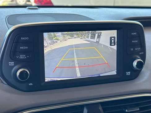 Used 2019 Hyundai Santa Fe Limited FWD image 17