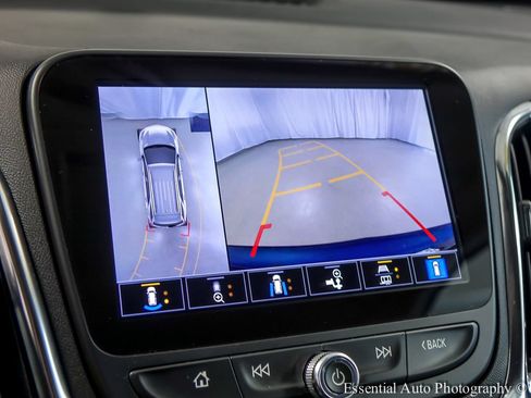 Used 2024 Chevrolet Equinox LT AWD/4WD image 15