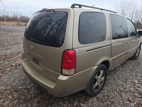 Used 2005 Chevrolet Uplander LS w/ LS Easy Order Package image 6