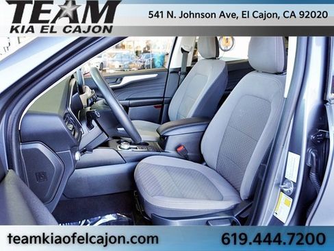 Used 2022 Ford Escape SE image 16