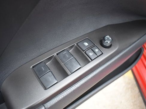 Used 2024 Toyota Camry SE image 12