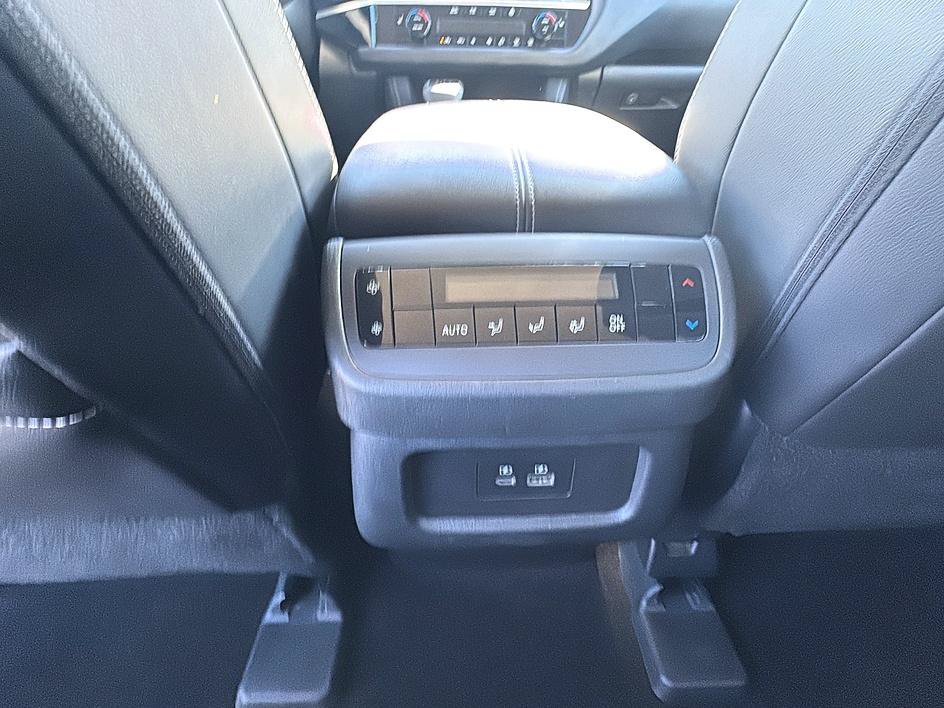 Certified 2025 Nissan Pathfinder SL FWD image 20