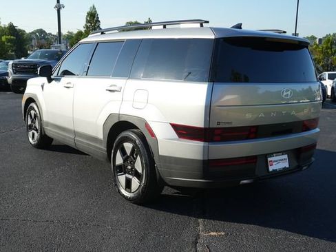 Used 2026 Hyundai Santa Fe SEL FWD image 5