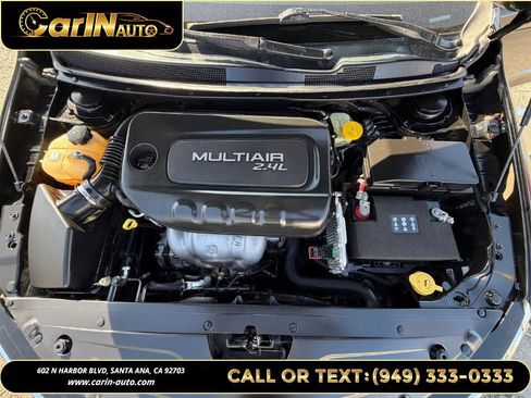 Used 2015 Chrysler 200 Limited image 22