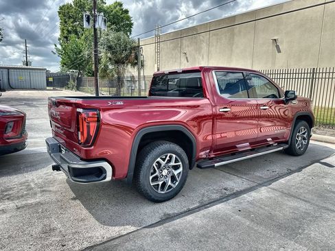 New 2026 GMC Sierra 1500 SLT AWD/4WD image 11