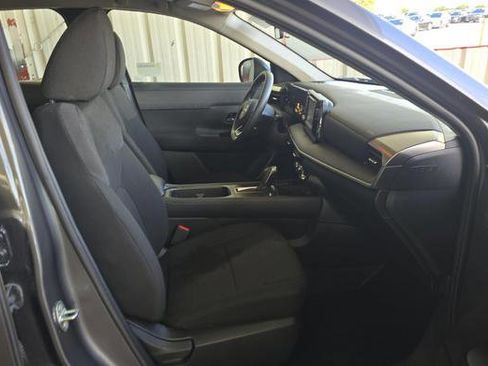 Used 2025 Nissan Kicks S image 6