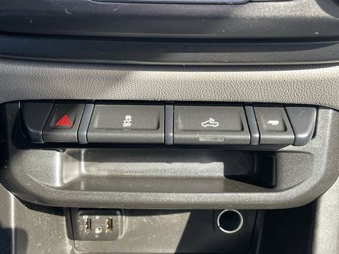 Certified 2020 Chevrolet Colorado W/T w/ WT Convenience Package image 33