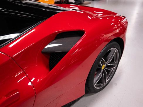 Used 2016 Ferrari 488 GTB RWD image 76