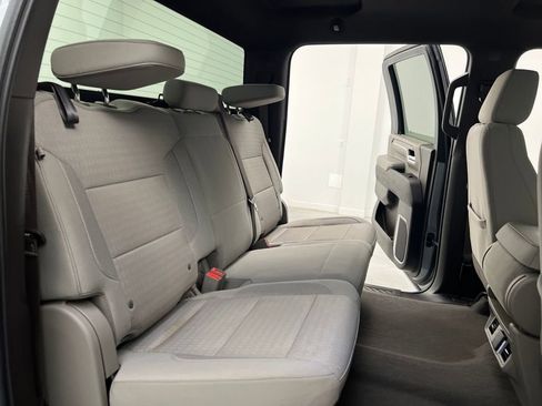 Used 2024 Chevrolet Silverado 2500 LT image 17