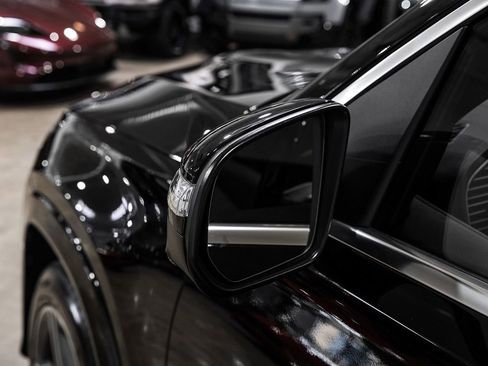 Used 2024 Mercedes-Benz GLS 450 4MATIC image 48