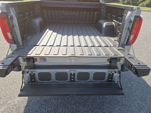 New 2026 GMC Sierra 1500 Denali AWD/4WD image 24