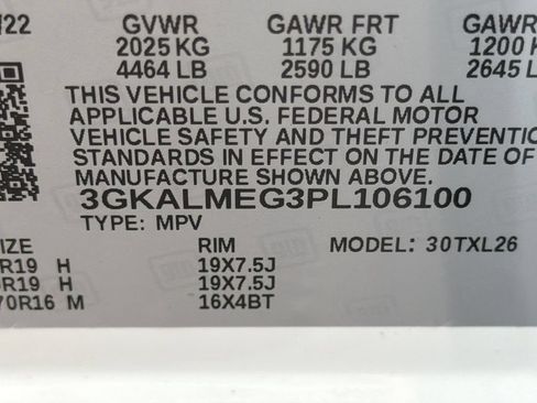 Used 2023 GMC Terrain SLE w/ Driver Convenience Package FWD image 34