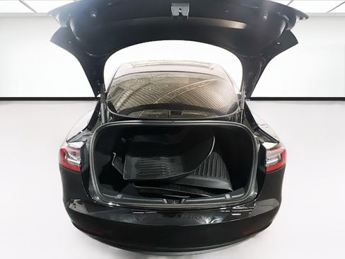 Used 2023 Tesla Model 3 Standard Range RWD image 19