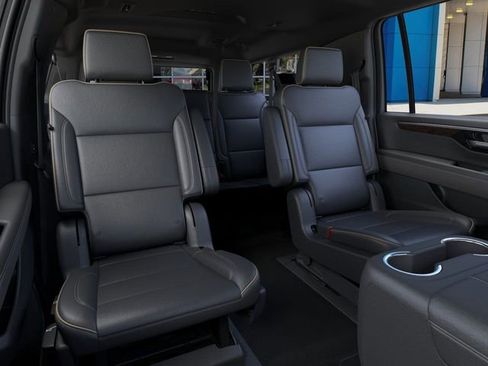 New 2026 Chevrolet Suburban Premier w/ Sun And Tow Package image 17