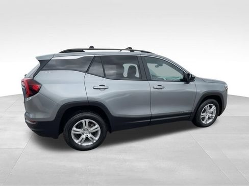 Certified 2024 GMC Terrain SLE w/ Driver Convenience Package AWD/4WD image 8
