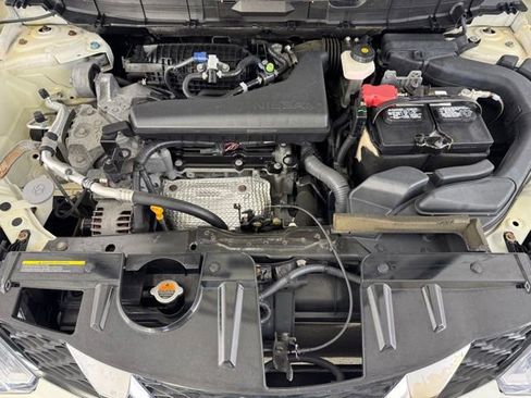 Used 2014 Nissan Rogue SV w/ SV Premium Package AWD/4WD image 17