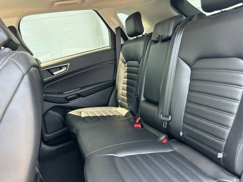 Used 2024 Ford Edge SEL w/ Convenience Package AWD/4WD image 9