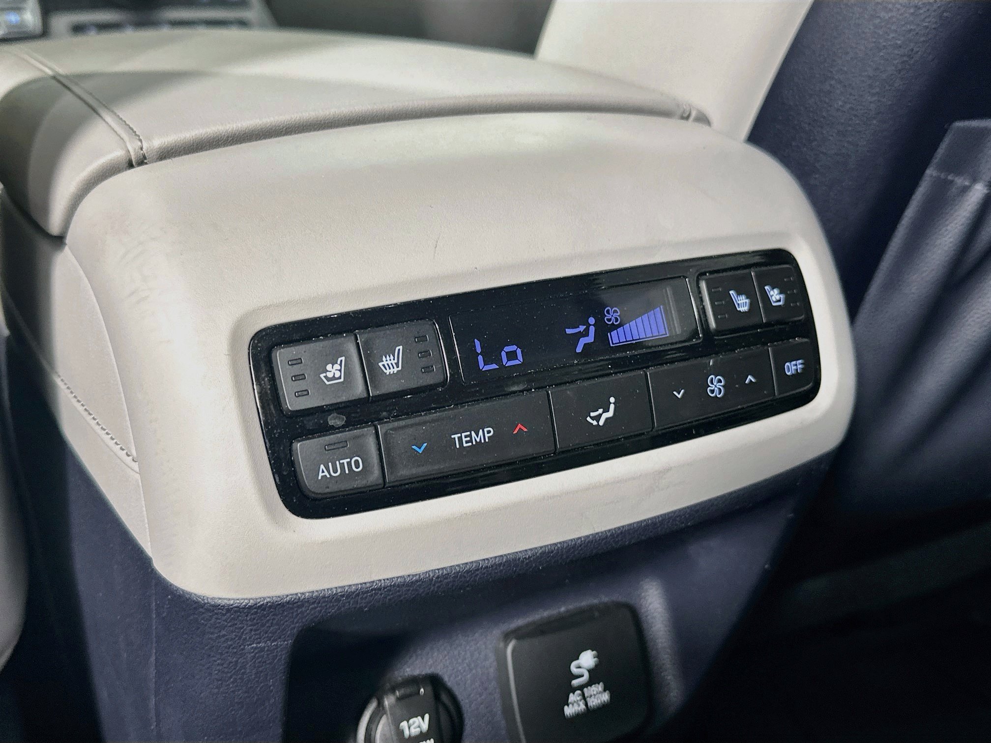 Used 2023 Hyundai Palisade Calligraphy w/ Cargo Package AWD/4WD image 27