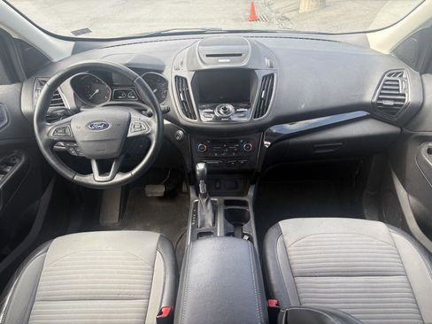 Used 2017 Ford Escape Titanium image 14