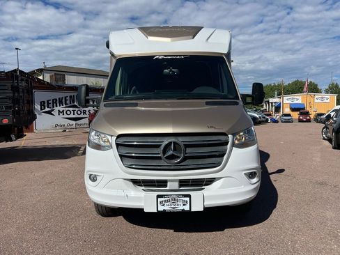 Used 2019 Mercedes-Benz Sprinter 170 image 12