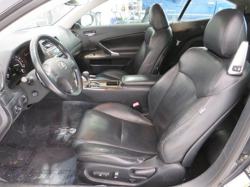 Used 2010 Lexus IS 250C image 20