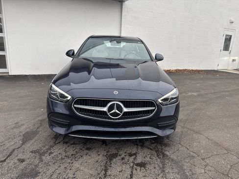Used 2023 Mercedes-Benz C 300 4MATIC Sedan image 3