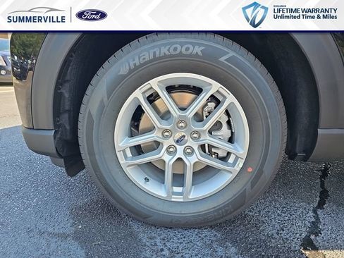 New 2026 Ford Explorer Active RWD image 36