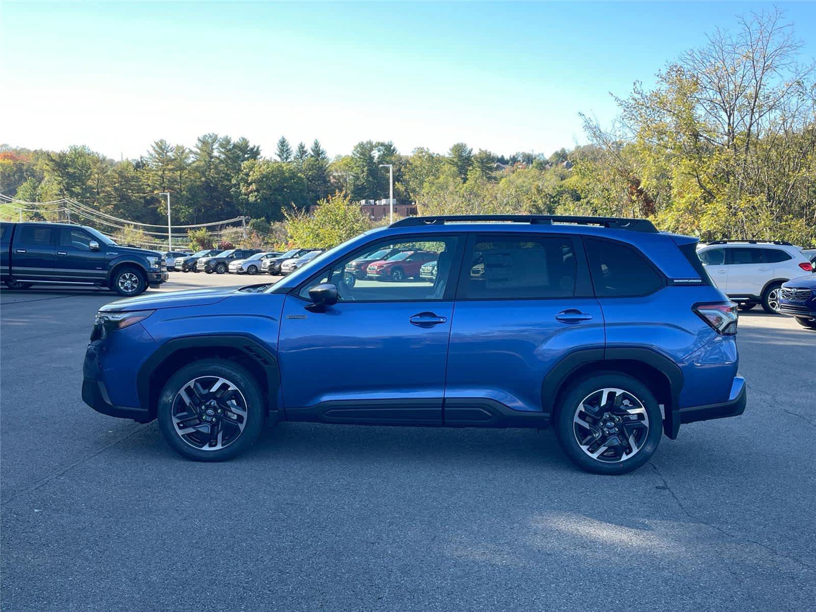 New 2026 Subaru Forester Touring AWD/4WD image 2