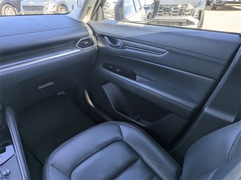 Used 2023 MAZDA CX-5 AWD 2.5 S w/ Premium Package image 17