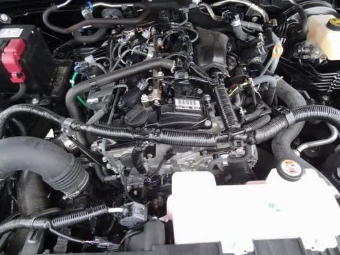 Used 2024 Toyota Tacoma SR5 image 38