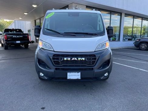 Used 2025 RAM ProMaster 2500 w/ Convenience Group FWD image 2