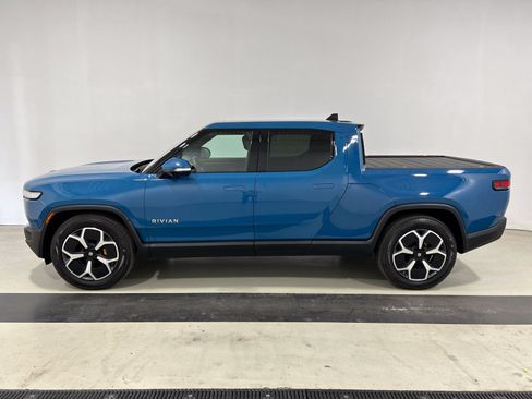 Used 2022 Rivian R1T Launch Edition AWD/4WD image 2