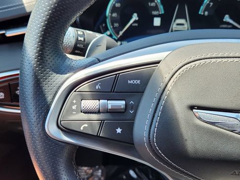 Used 2023 Genesis GV70 3.5T Sport w/ Sport Prestige Package AWD/4WD image 20