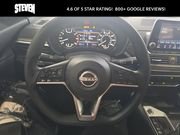 Used 2024 Nissan Altima 2.5 SV FWD image 9