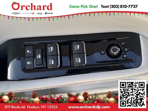 Used 2025 Jeep Wagoneer S Limited image 29