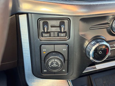 Used 2022 Ford F150 King Ranch w/ Equipment Group 601A High AWD/4WD image 28