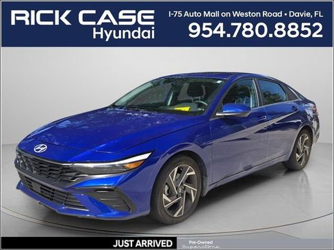 Used 2024 Hyundai Elantra SEL w/ Convenience Package FWD image 1